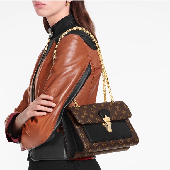🆕🥰NWT Discontinued Louis Vuitton Victoire Noir Chain Bag - Picture 3 of 6